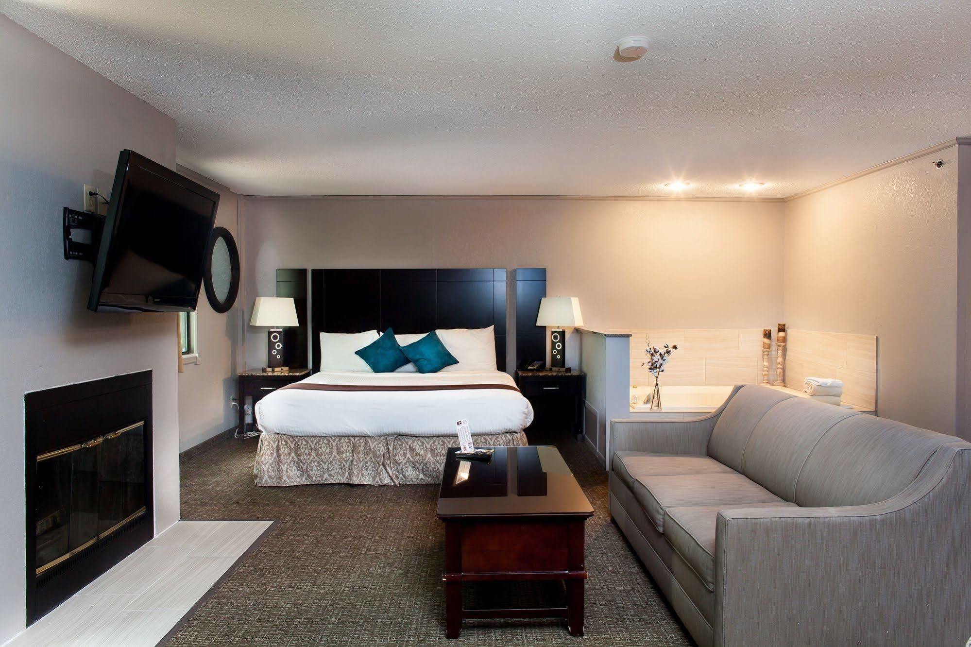 Heartland Inn Coralville Εξωτερικό φωτογραφία