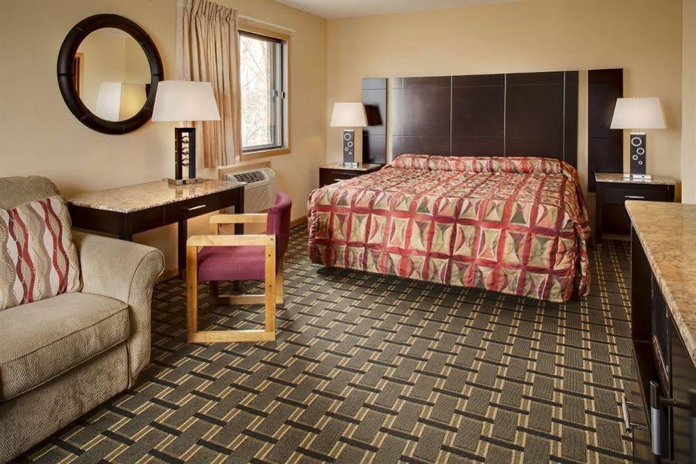Heartland Inn Coralville Εξωτερικό φωτογραφία